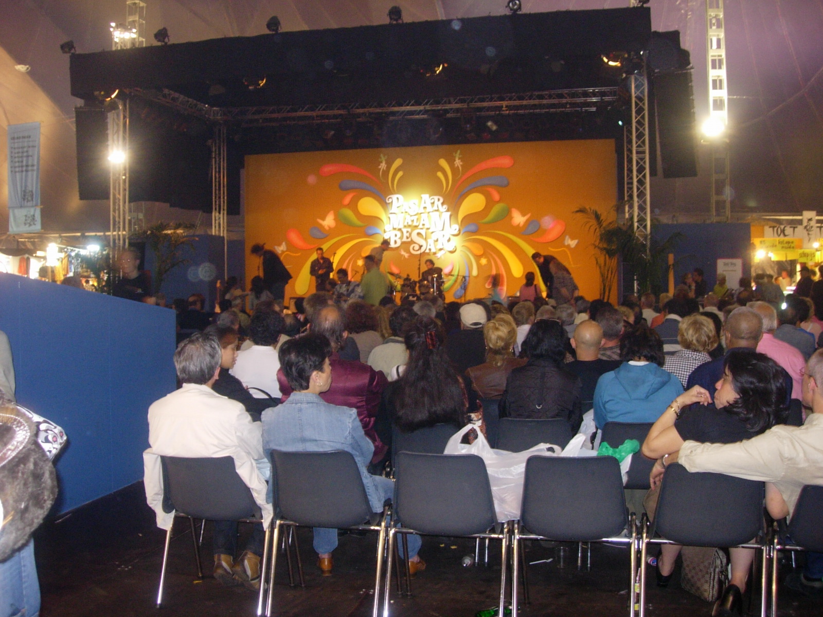 [DSCN3993.JPG]